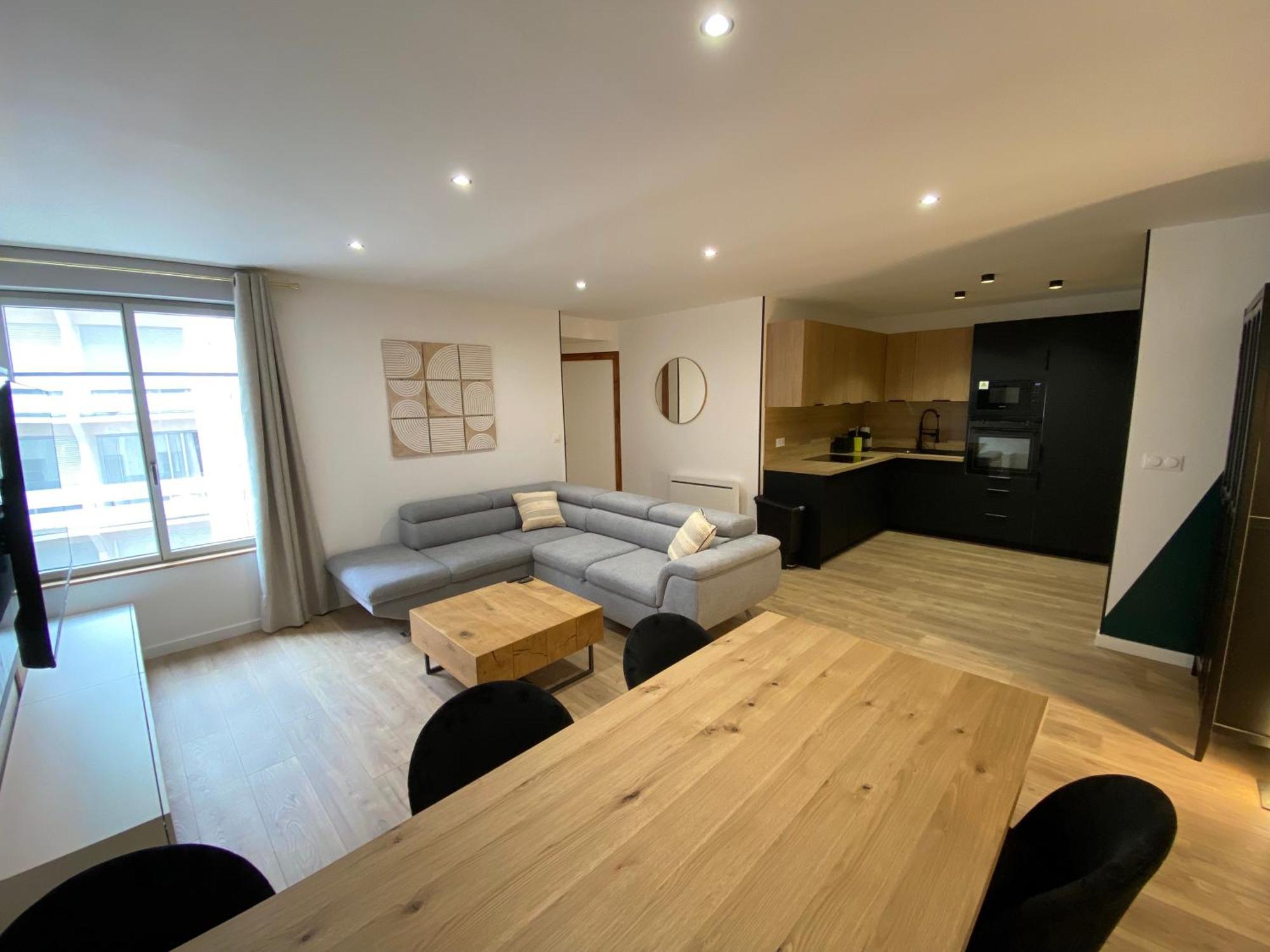 Madonna Elegance, Proche Sanctuaire, 95M2 Apartment Lourdes Exterior photo