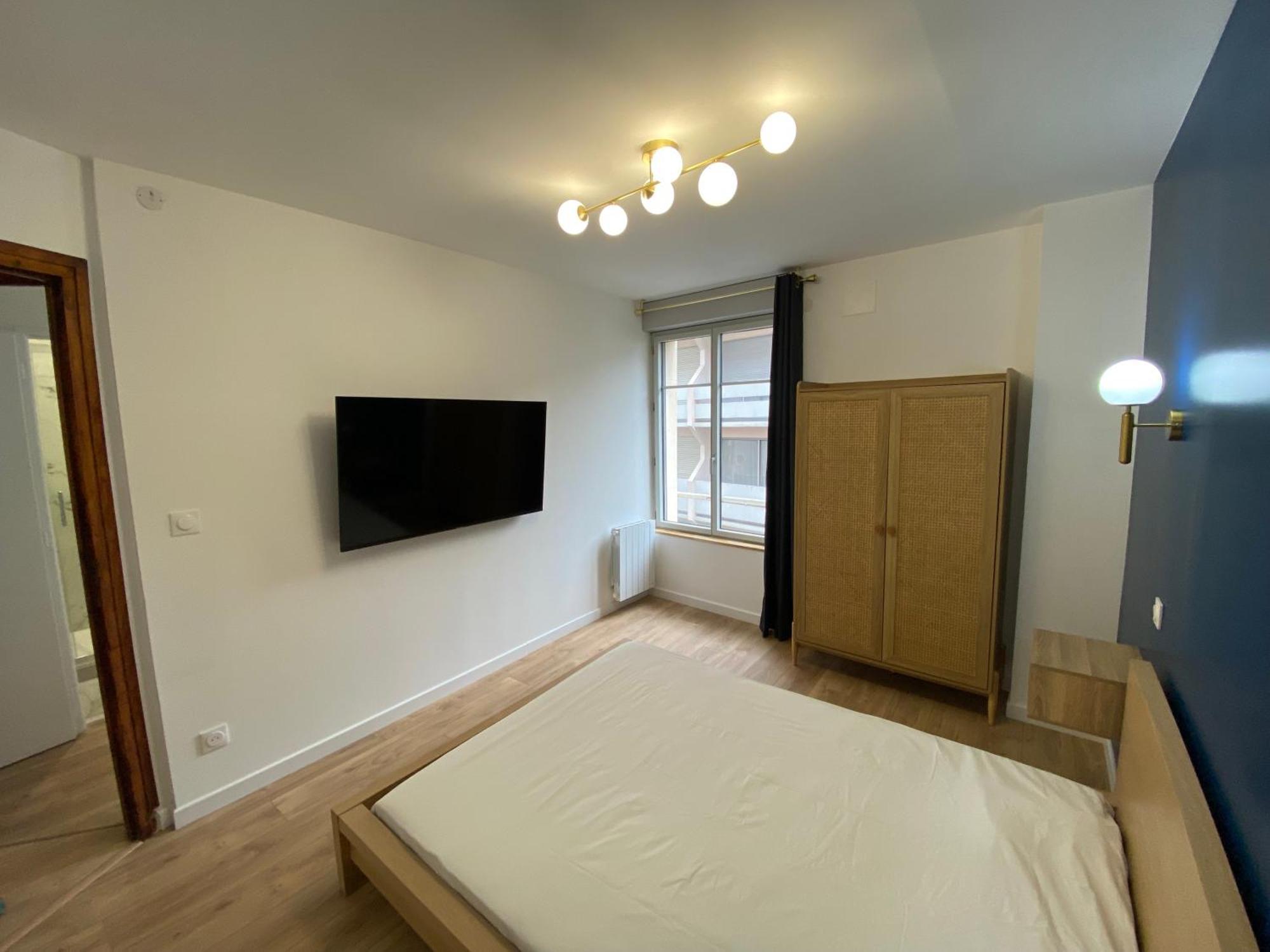 Madonna Elegance, Proche Sanctuaire, 95M2 Apartment Lourdes Exterior photo