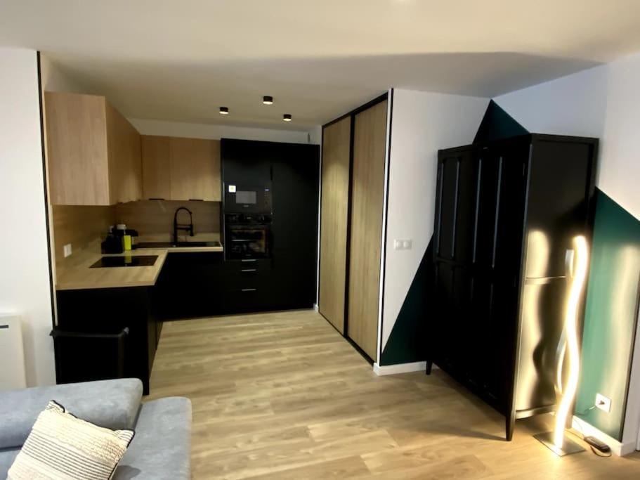 Madonna Elegance, Proche Sanctuaire, 95M2 Apartment Lourdes Exterior photo
